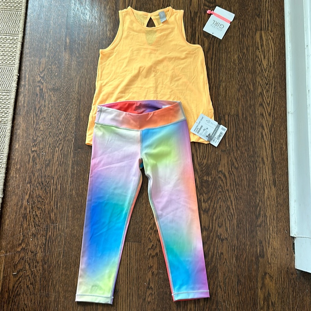 NWT Size M/8-10 Athleta Daybreak Tank and Printed Chit Chat Capri